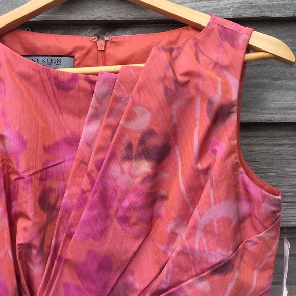 Spectacular Anne Klein dress - Picture 3 of 7