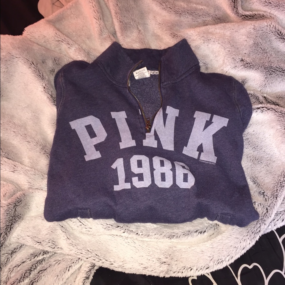 VS Pink half zip