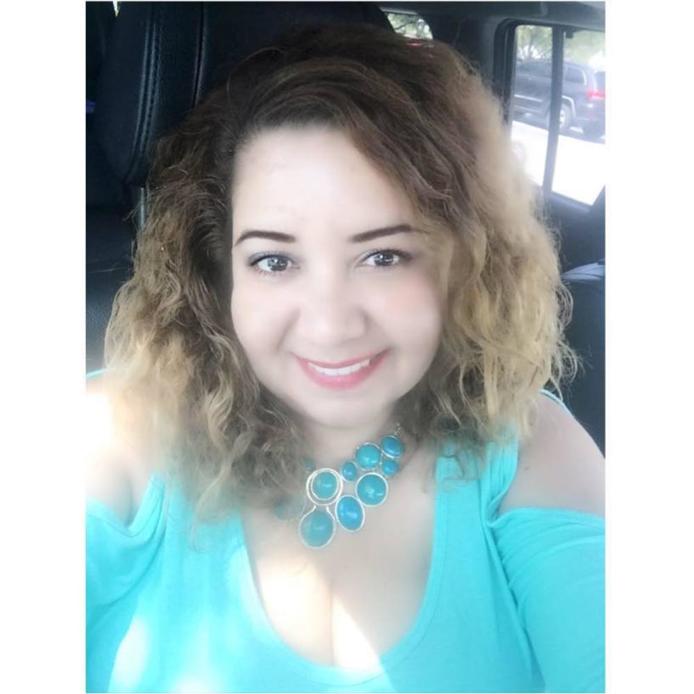 Meet your Posher, Josephina