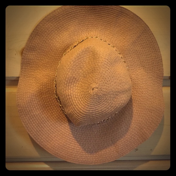 Sunhat - Picture 3 of 4