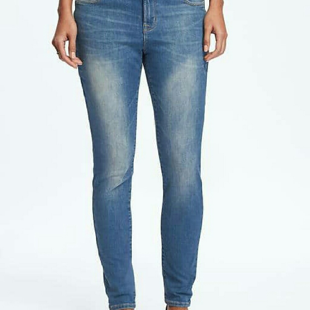 Old Navy Rockstar jeans