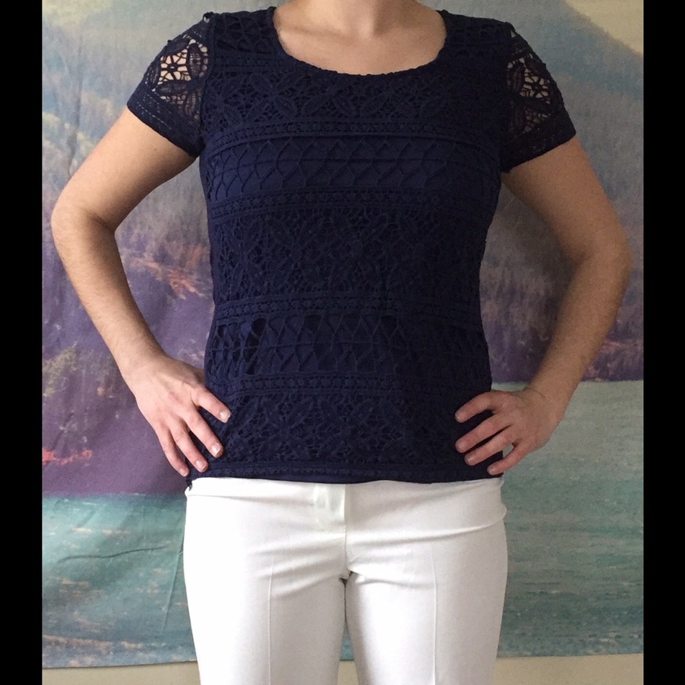 Crochet front shirt