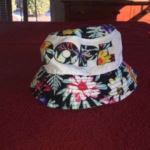 DOPE reversal able hat