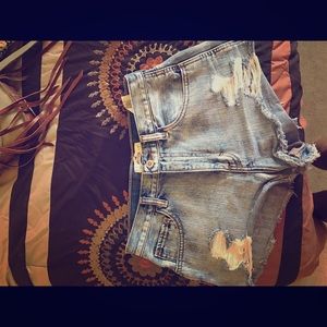 High wasted short shorts