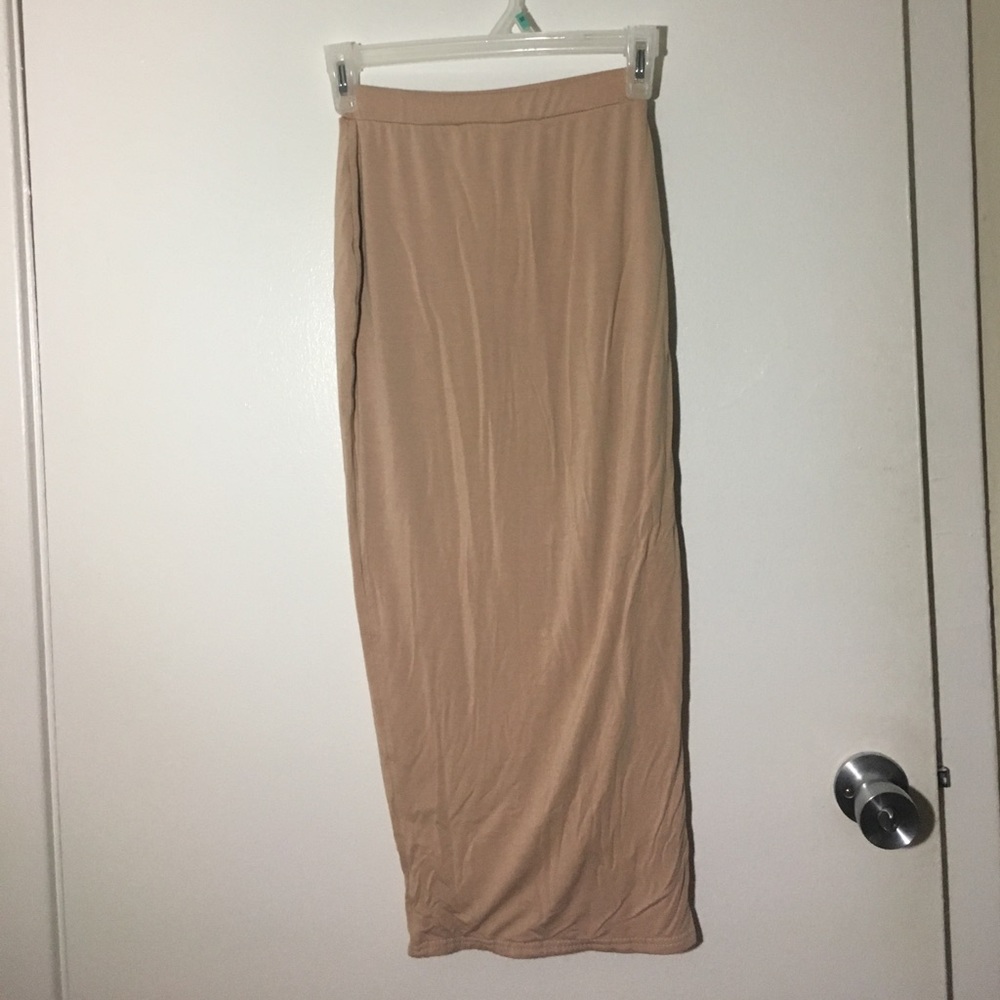 Maxi skirt