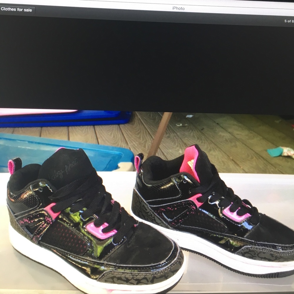 Girls Youth Size 1 Baby Phat sneakers