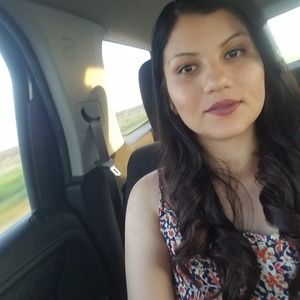 Meet your Posher, Maricela