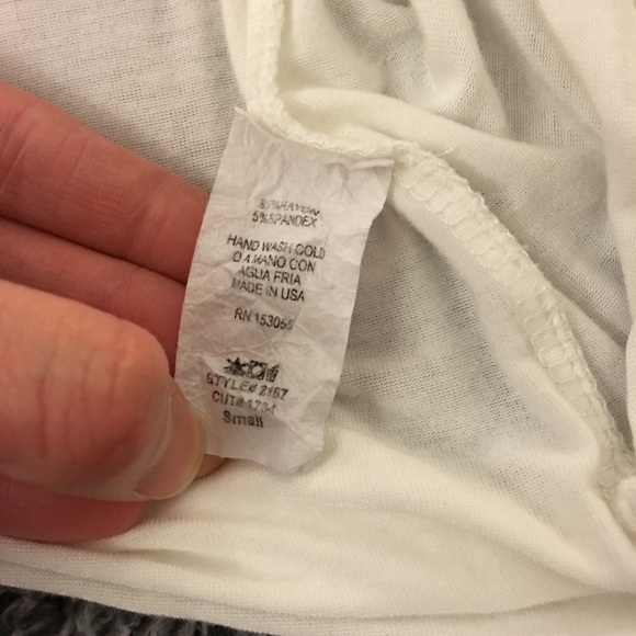 🦉Owl top | faux sequin detail | used - Picture 6 of 7