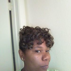 Meet your Posher, Brandy