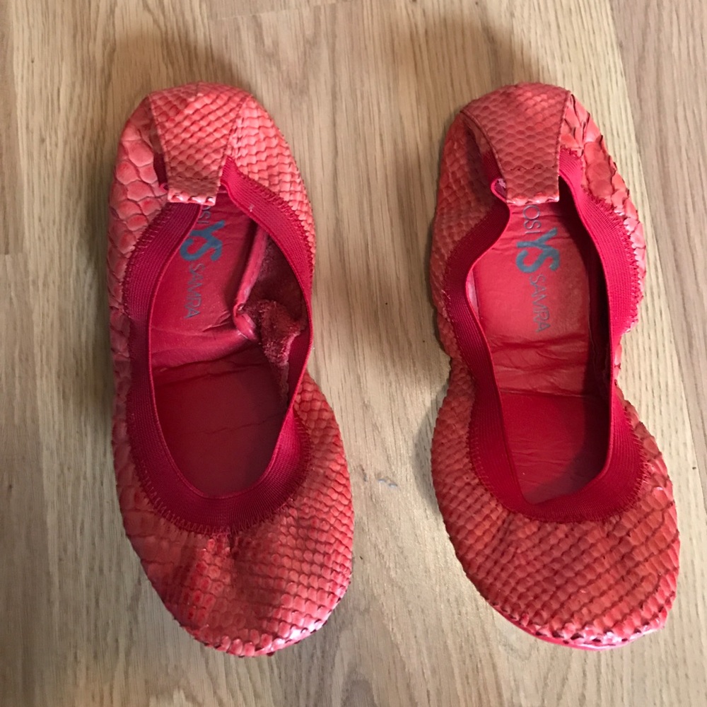 Yosi Samra red snake foldable ballet flats
