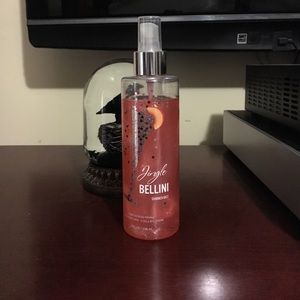 Jingle Peach Bellini shimmer body spray 🍑BUNDLE🍑