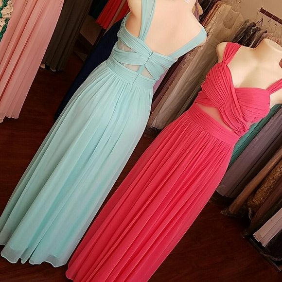 Bridesmaids dresses with cutouts sheer inset - Picture 2 of 5