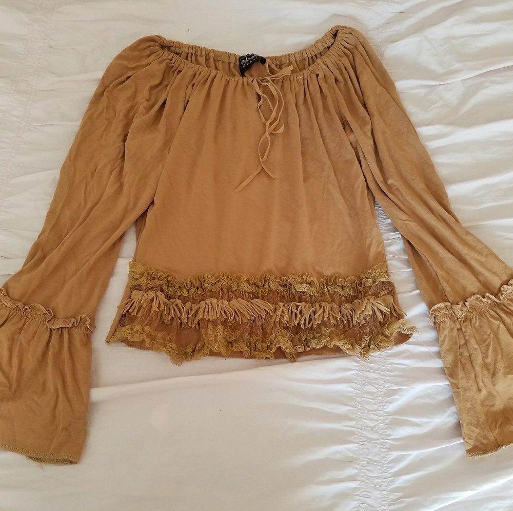 VINTAGE Boho Bell Sleeve Top