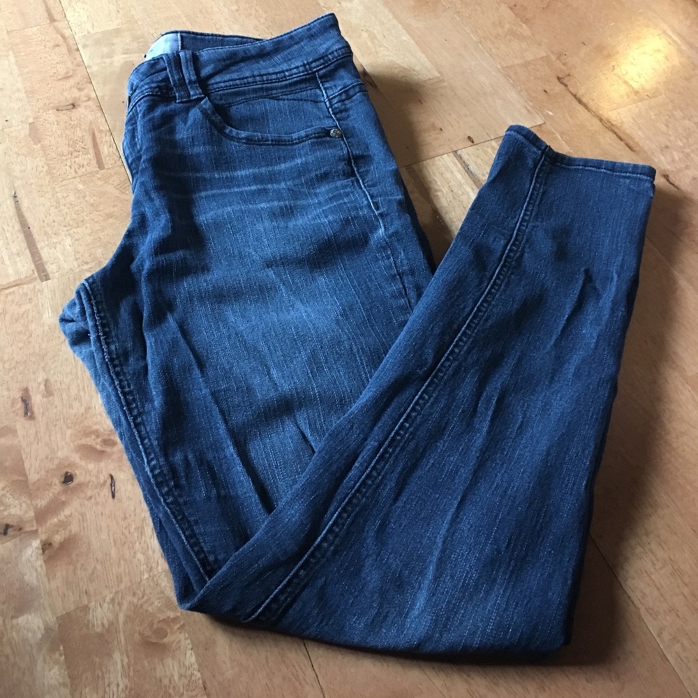 Jolt skinny jean