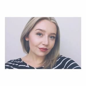 Meet your Posher, Alexandra