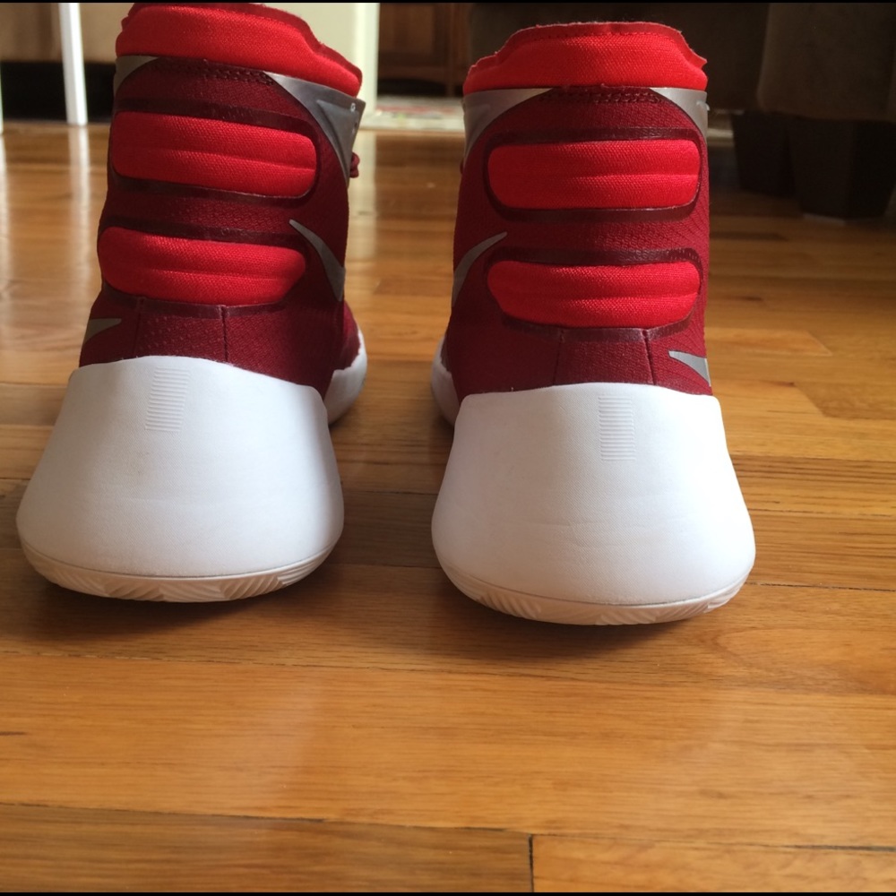 Nike Hyperdunks 2015 - image 5
