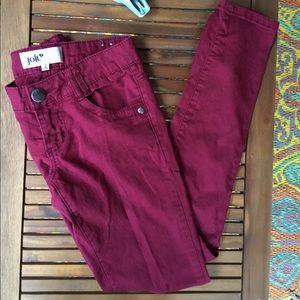 Jolt Low-Rise Skinny Jeans in Garnet