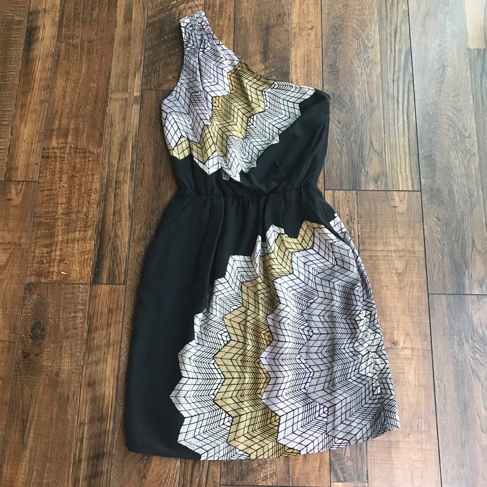 BCBG Maxazria one shoulder asymmetric mini dress!