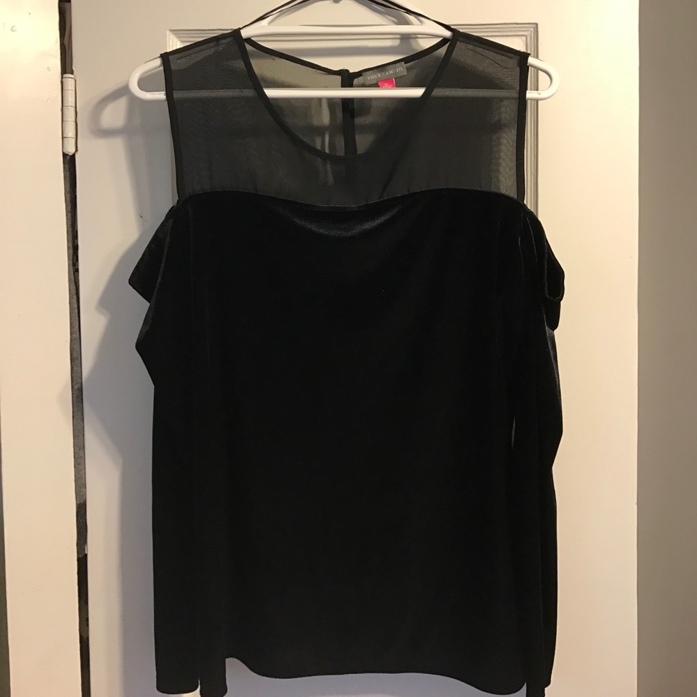 Black Vince Camuto shoulder cut out blouse