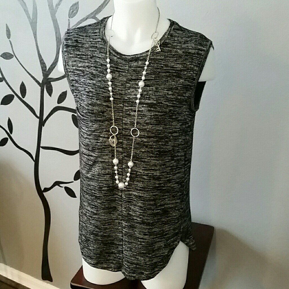 Banana Republic Sleeveless Top - Sz S - Picture 1 of 5