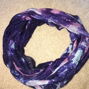 Infinity scarf