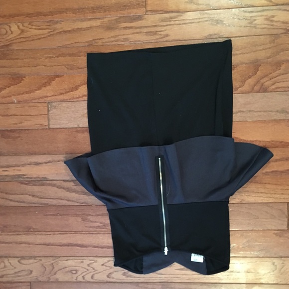 Strapless Peplum mini dress - Picture 2 of 2