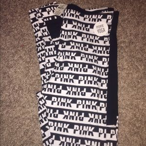 🔴 traded 🔴Victoria secret pink yoga leggings
