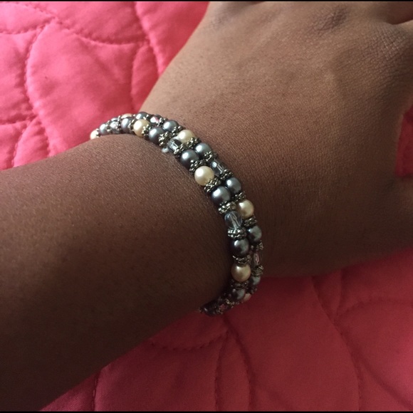 Stackable bracelets - Picture 2 of 3