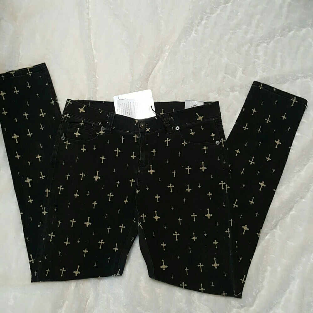 Cute black skinny jeans with crucifixes