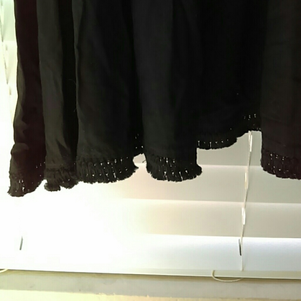 Dress - Picture 3 of 5