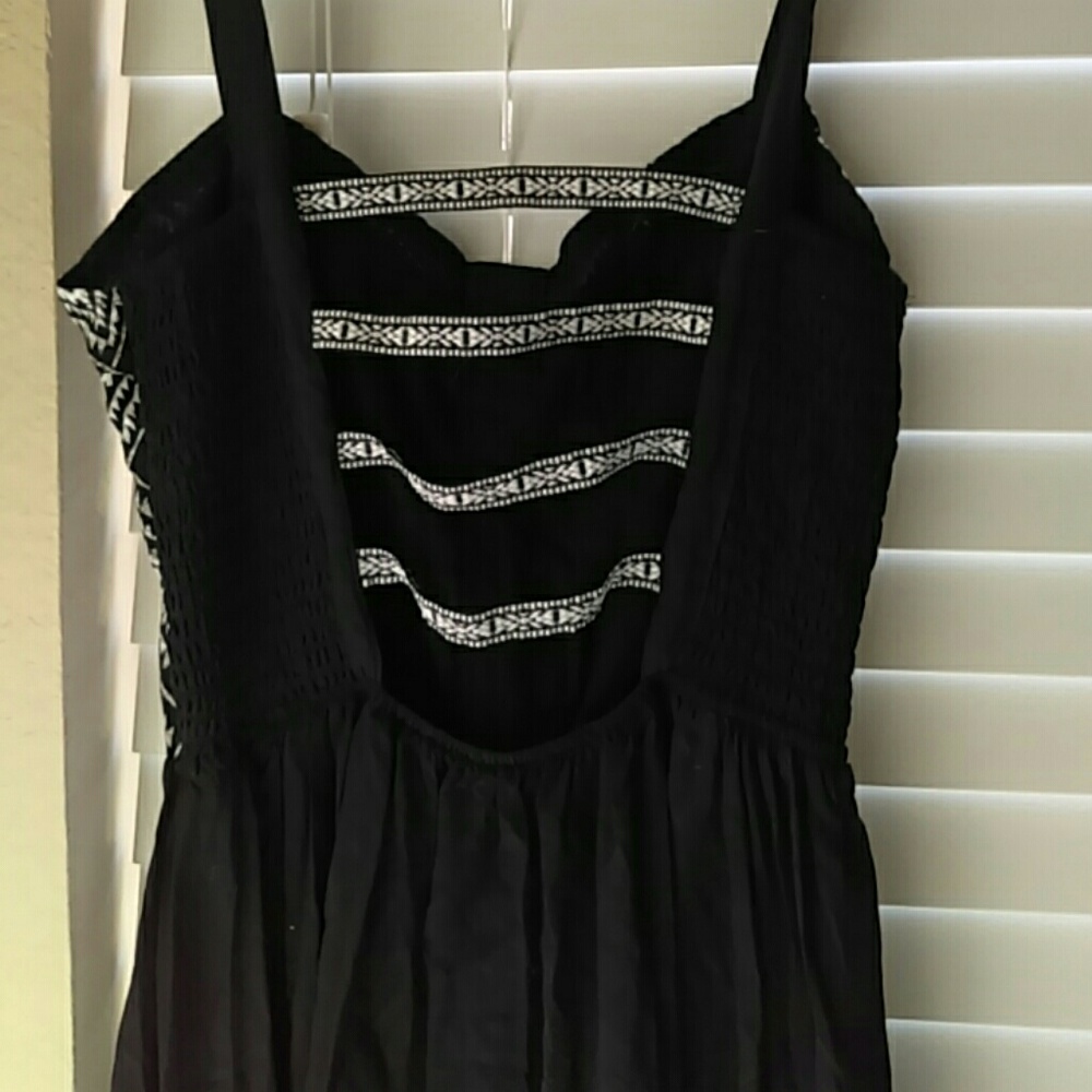 Dress - Picture 4 of 5