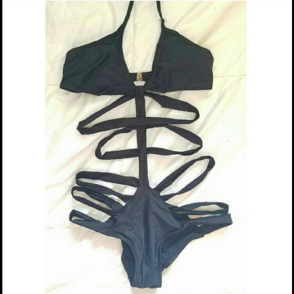 straps bikini
