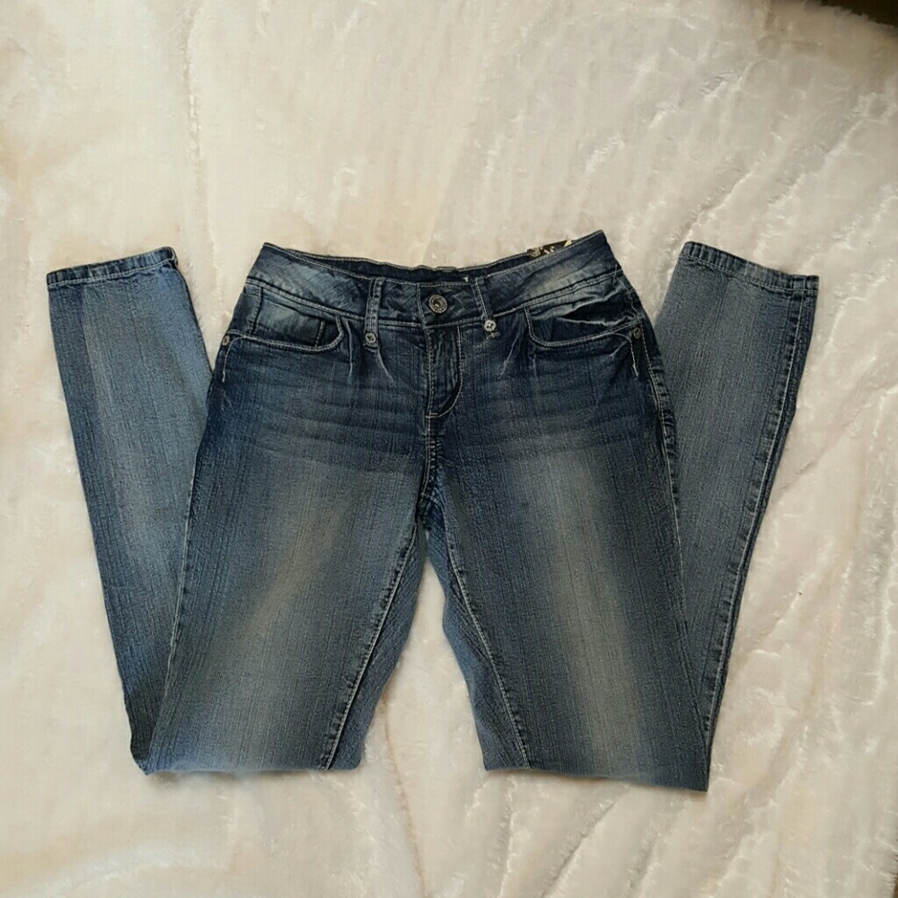 Faded skinny jeans