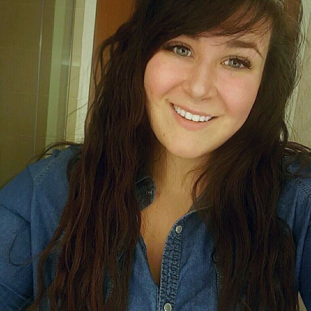 Meet your Posher, Briana