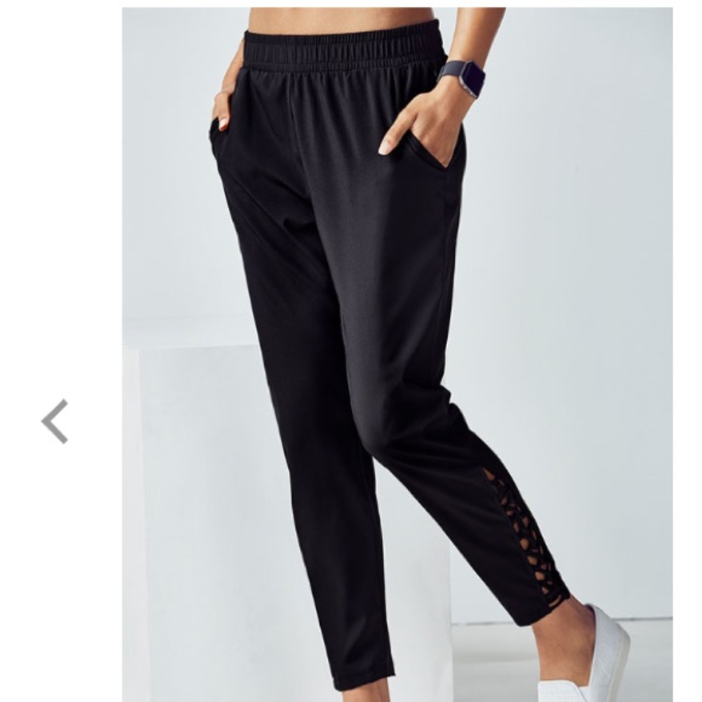 NWT Fabletics Tiana Pant
