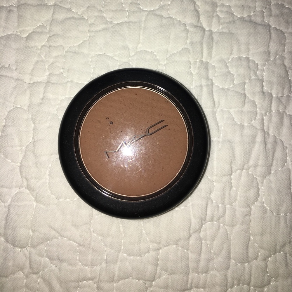 Mac blush
