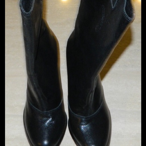 Calvin Klein Boots - Picture 2 of 11