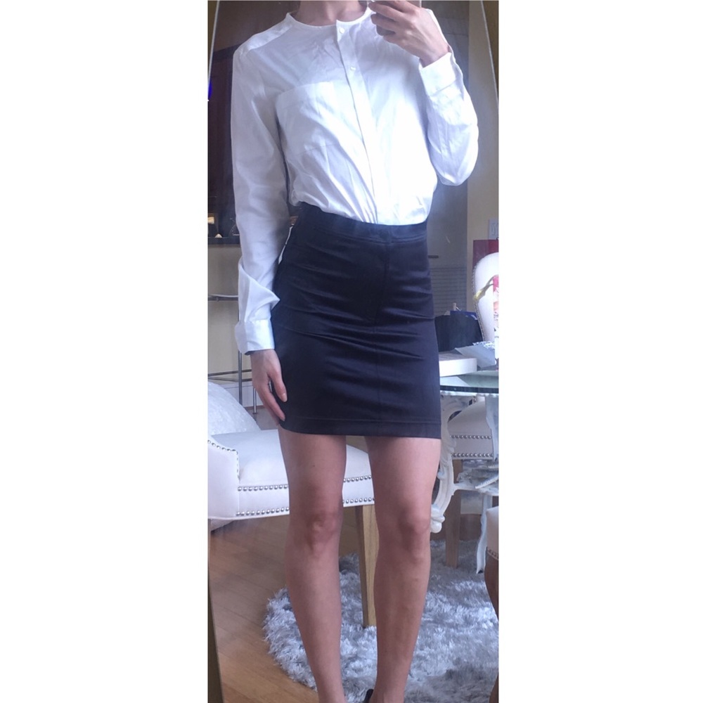 BNWT Ann Taylor "Perfect" Dress Shirt Size 2