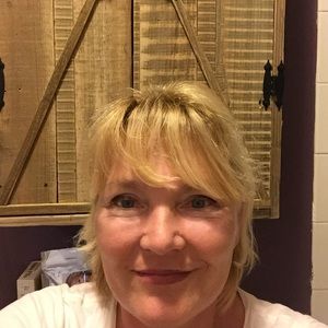 Meet your Posher, Marianna