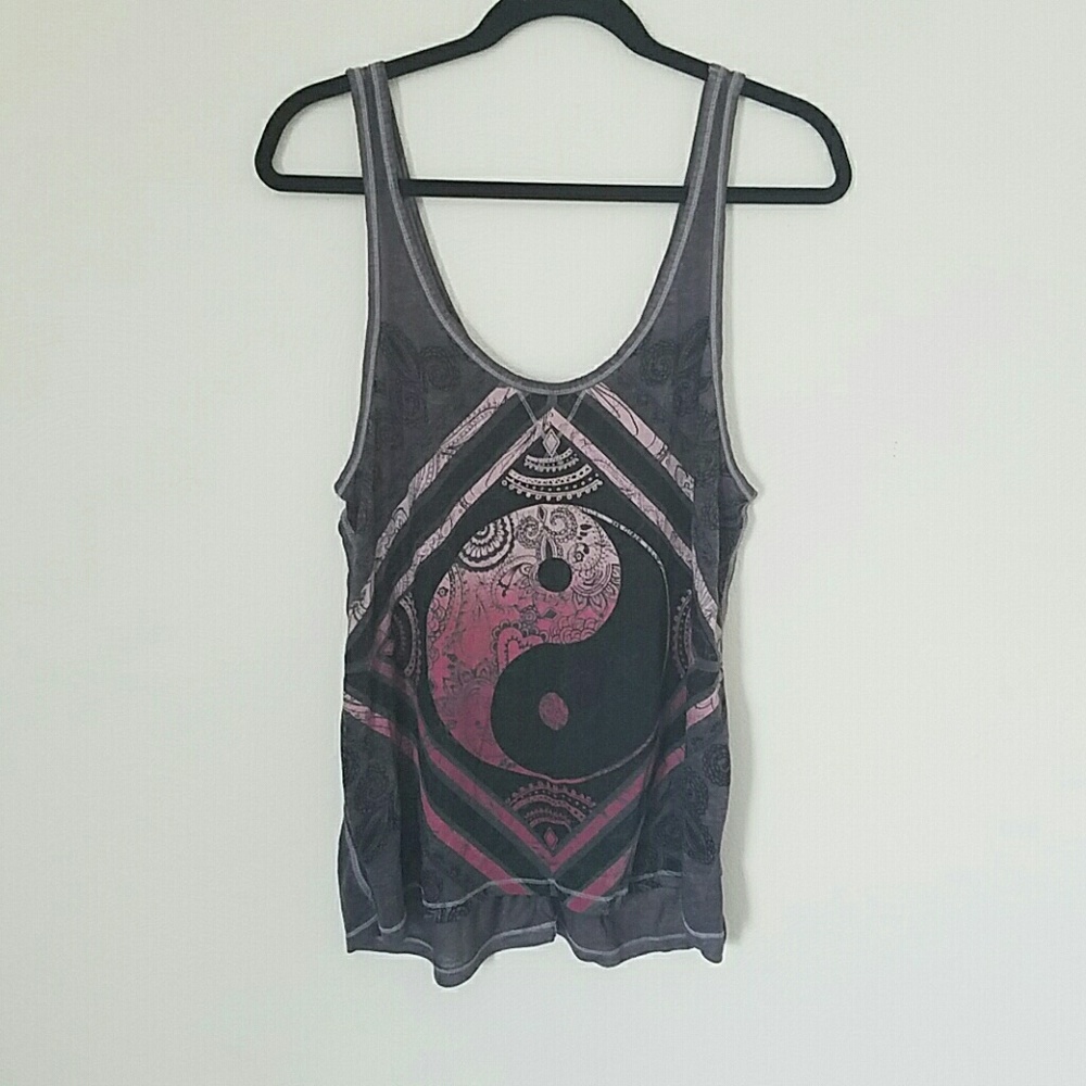 Yin yang tank