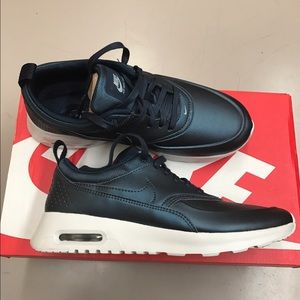 Nike Air Max Thea SE