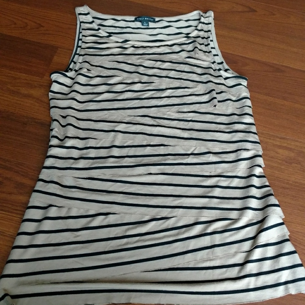 Beige and black striped crossing pattern sleeveles