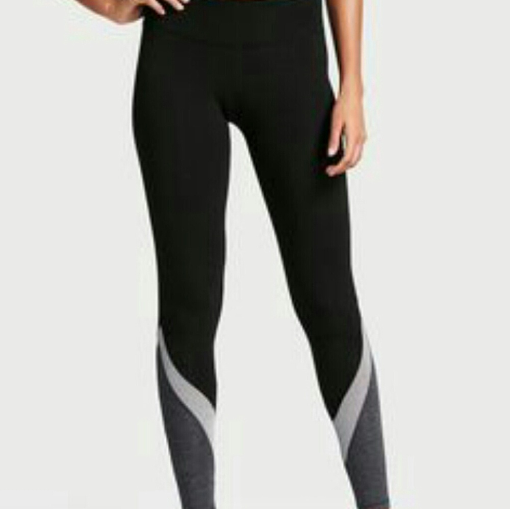 Vs everywhere leggings