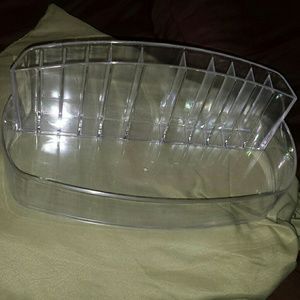 Makeup storage / organizer