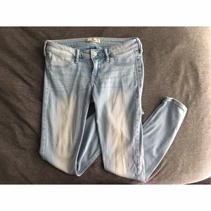 Hollister light wash jeggins
