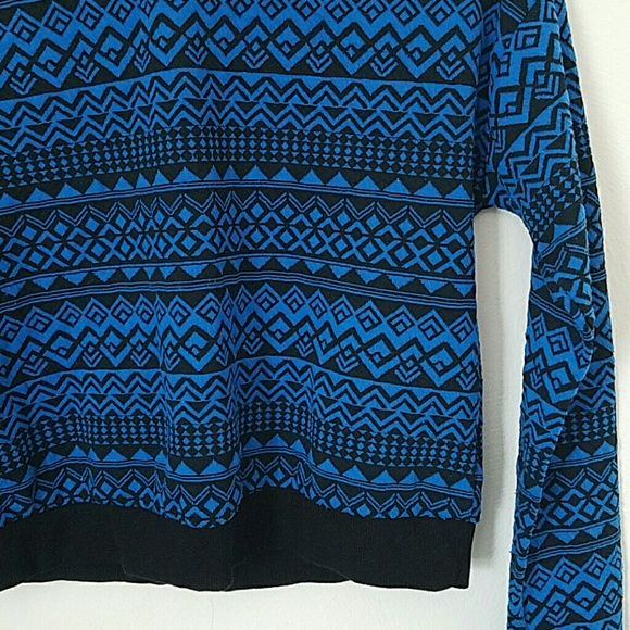 Cropped Aztec sweater - Picture 2 of 2