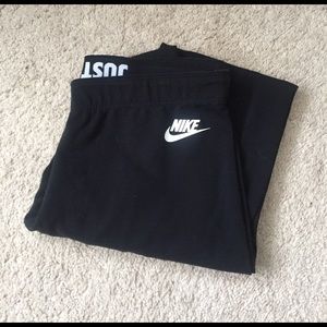 Nike leggings