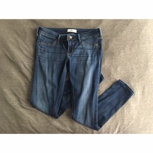 Hollister dark wash jeggins