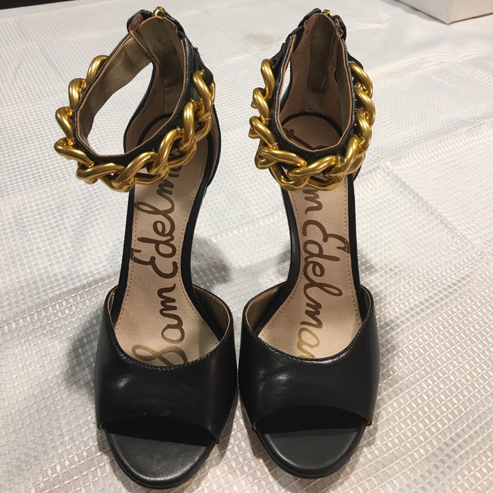 Sam Edelman Annette Gold Chain Heels size 6.