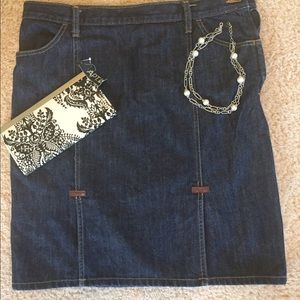 Gap denim skirt